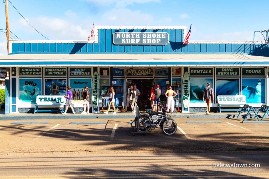 Shopping in Haleiwa Town Guide) Haleiwa Town